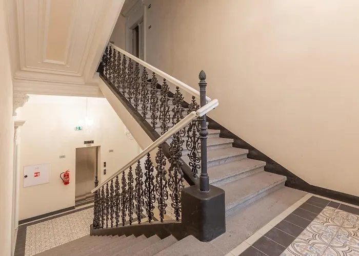Newly Renovated Flat With A Loft *